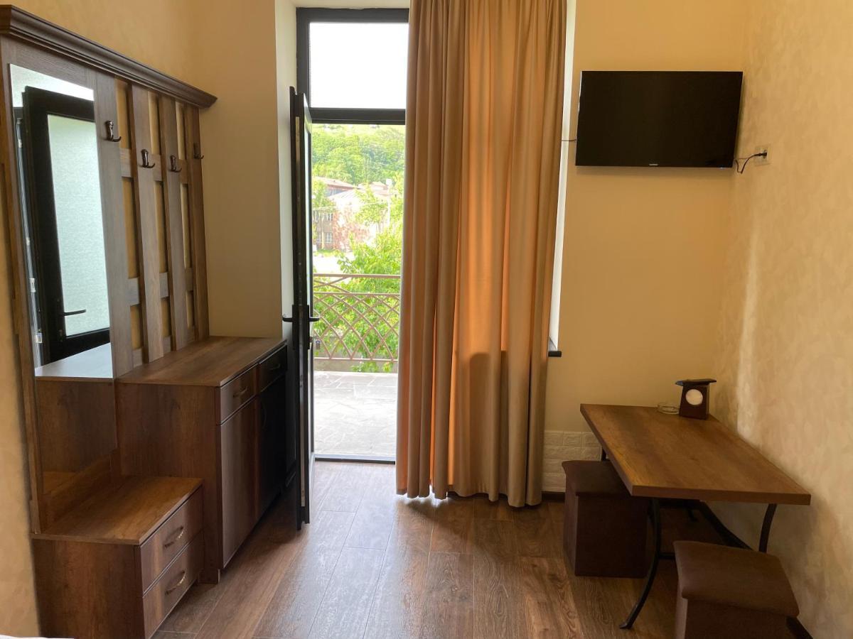 Yolyans Hotel Goris Dış mekan fotoğraf