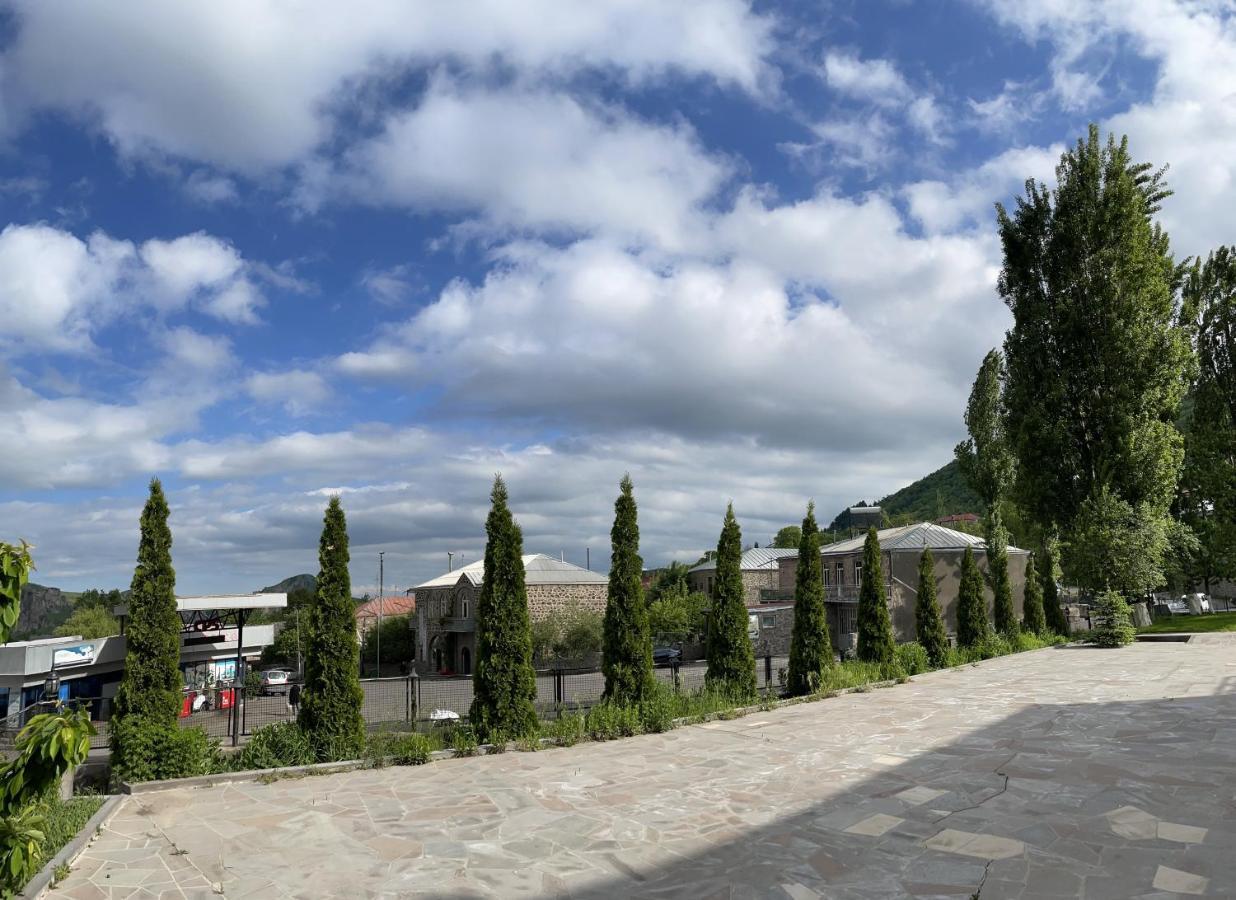 Yolyans Hotel Goris Dış mekan fotoğraf