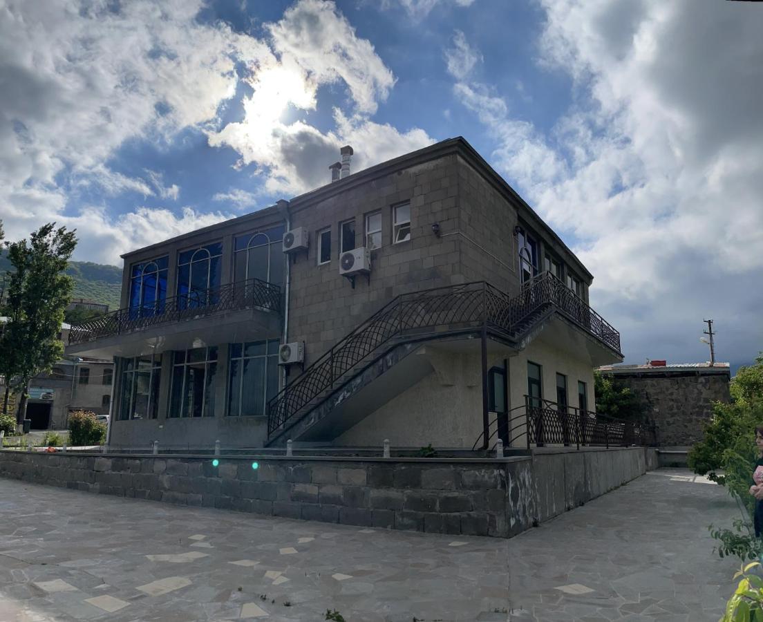 Yolyans Hotel Goris Dış mekan fotoğraf